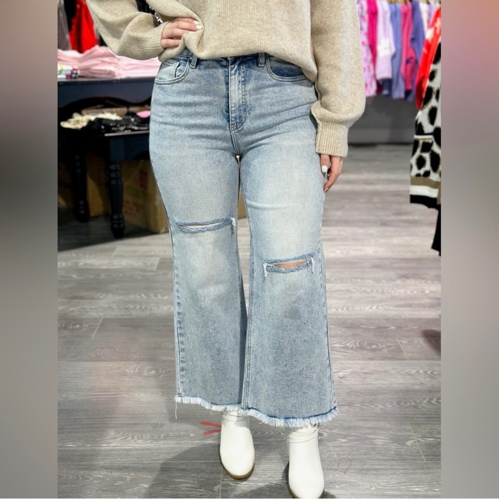 Risen Women's Light Blue Distressed Jeans